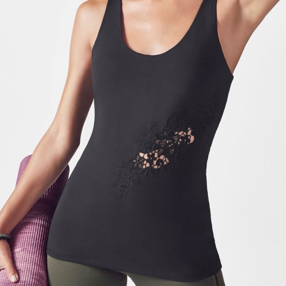 Fabletics Vega Top - Lace Detail - Built In Bra